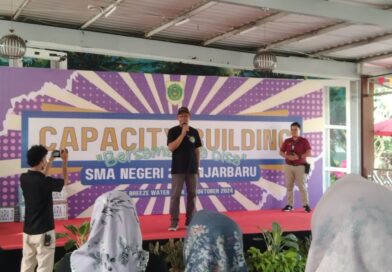 Capacity Building SMAN 2 Banjarbaru: Bersama Kita Bisa