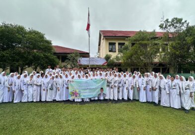 Guru Hebat, Siswa Hebat: Peringatan Hari Guru Nasional di SMA Negeri 2 Banjarbaru