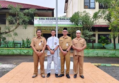 Upacara Bendera dan Perpisahan Kepala SMA Negeri 2 Banjarbaru