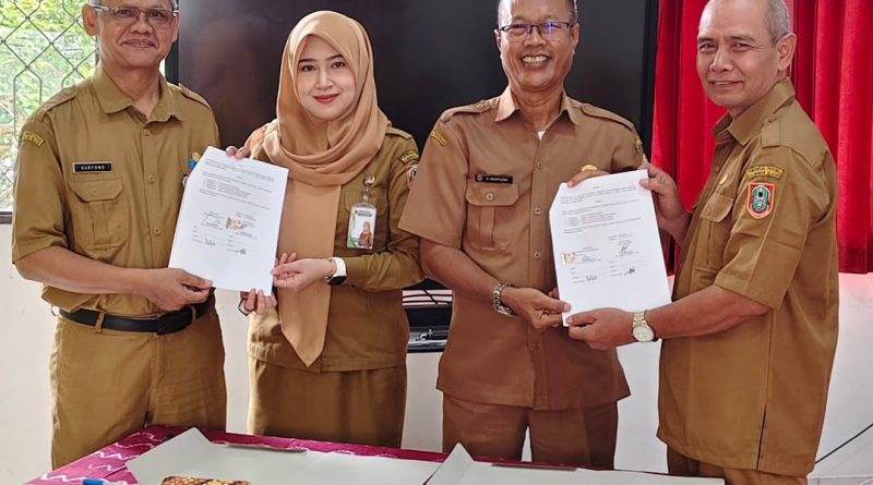 Serah Terima Jabatan Kepala SMAN 2 Banjarbaru