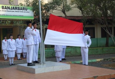 Melangkah Bersama untuk Indonesia Maju: SMAN 2 Banjarbaru Rayakan HUT RI ke-81
